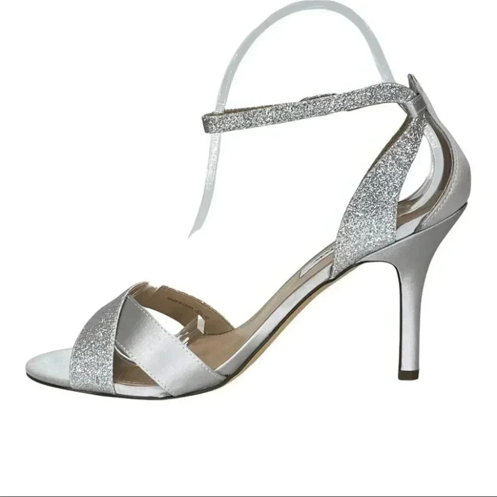 Nina Venus Silver Satin Fabric Glitter Accent Womens Heels Size 9M - Picture 4 of 14